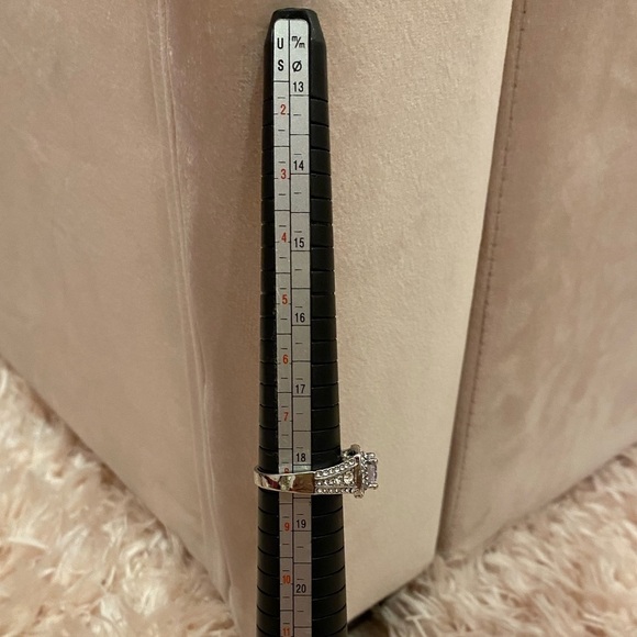 Round Diamond Square Halo sterling silver engagement ring size 6 7 8 New in box - Picture 10 of 10